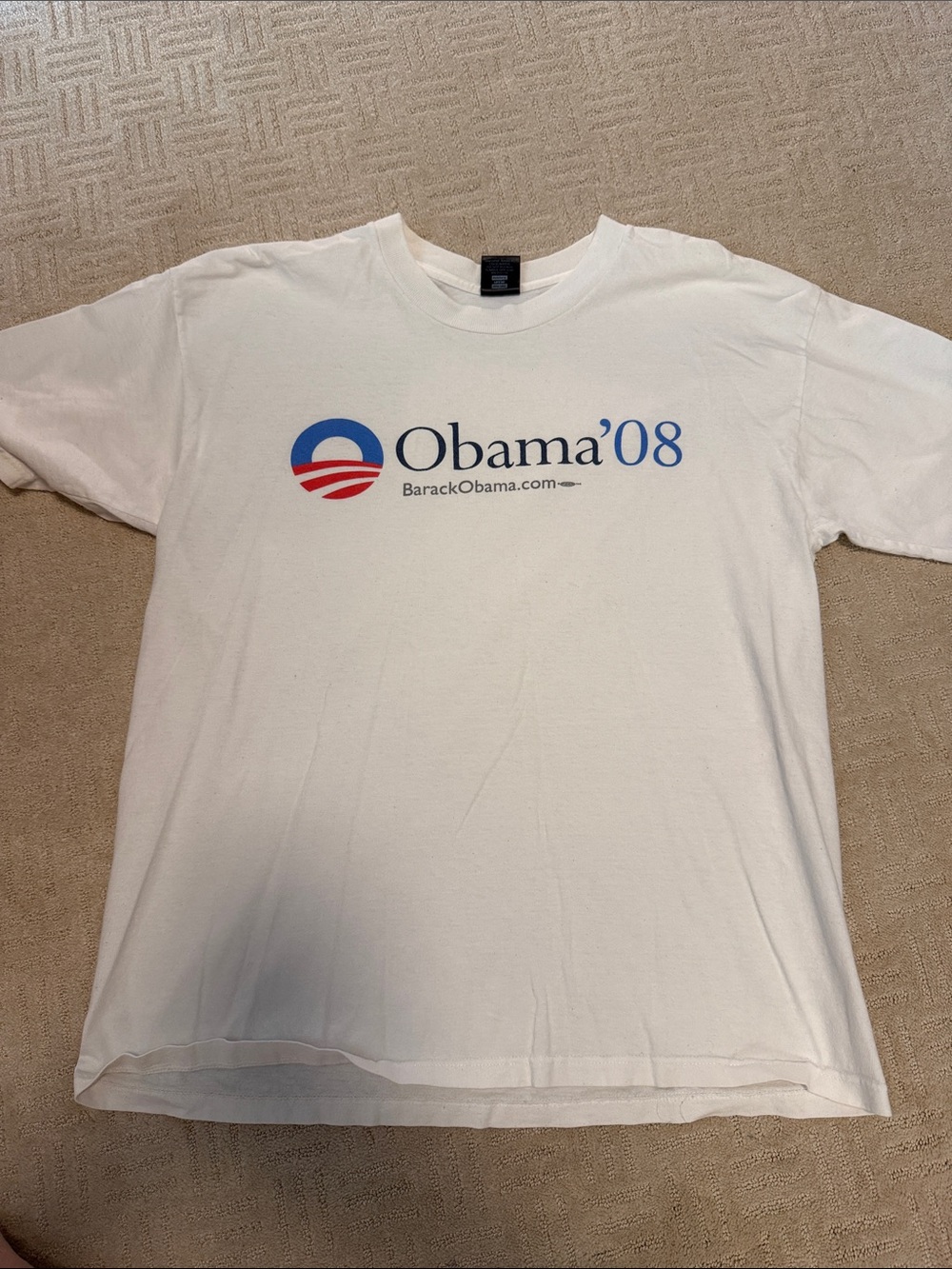 VINTAGE Obama '08 Logo Tee - White with Blue & Red Graphic